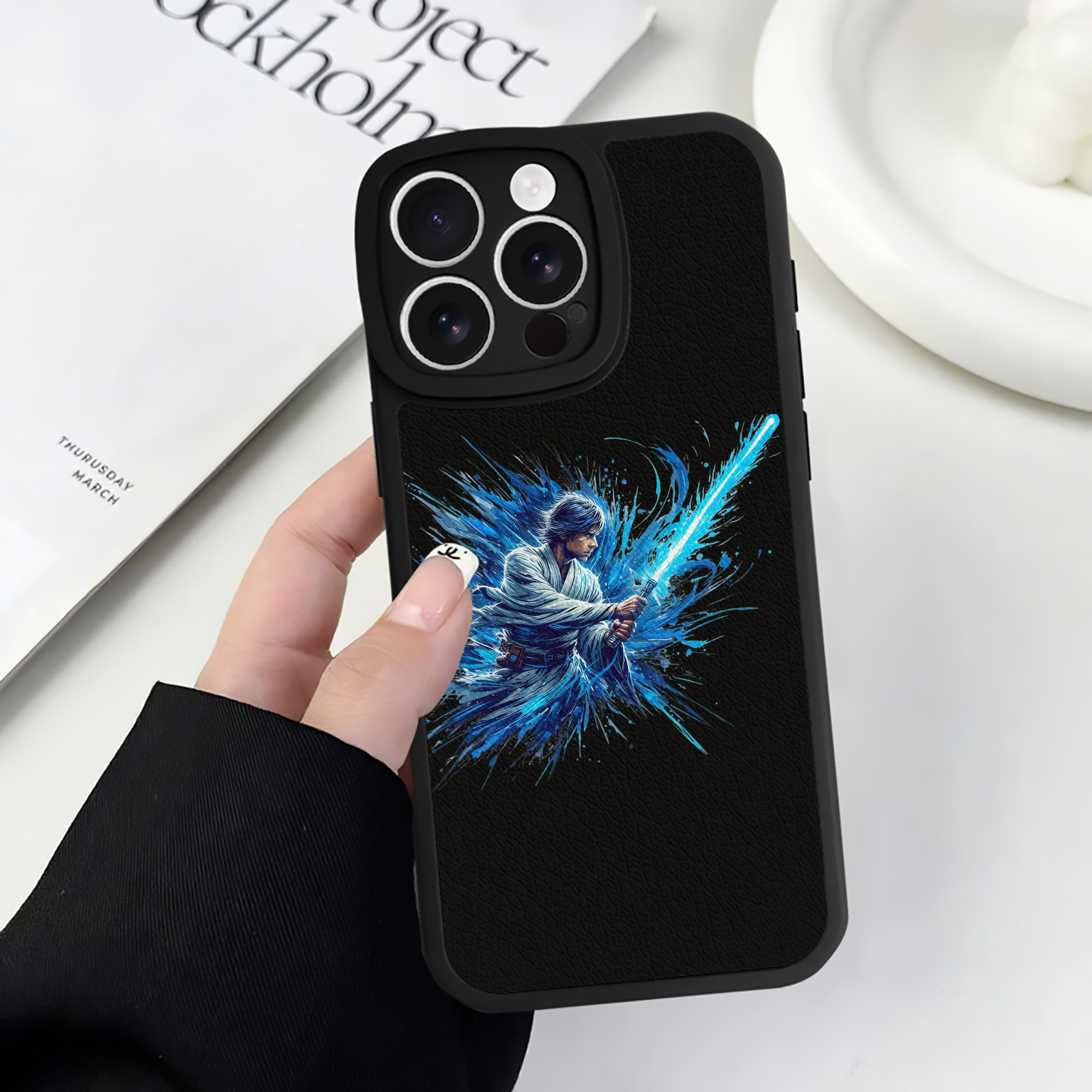 （画像用） スター・ウォーズ Star Wars 【iPhone 16シリーズ対応】シリコンスマホケース（レザー調） 材質：シリコン